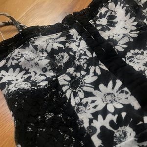 Aeropostale Dresses - Aeropostale Floral Skater Skirt 💐 Aeropostale Dresses - Aeropostale Floral Skater Skirt 💐